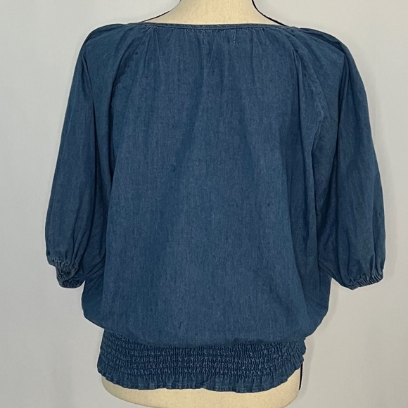 Tea Rose Chambray Smocked Waist Blouse Size Large - Picture 4 of 7